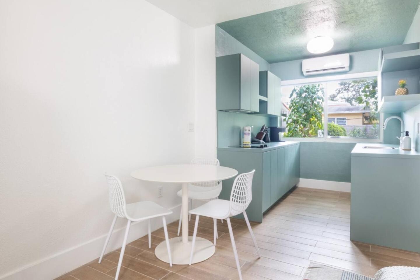 מיאמי El Portal #6 Stylish Studio In El Portal #6 מראה חיצוני תמונה